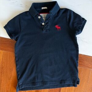 Abercrombie & Fitch Navy Red Polo Shirt A&F Boys Logo
Shirt T-Shirt Top Size M